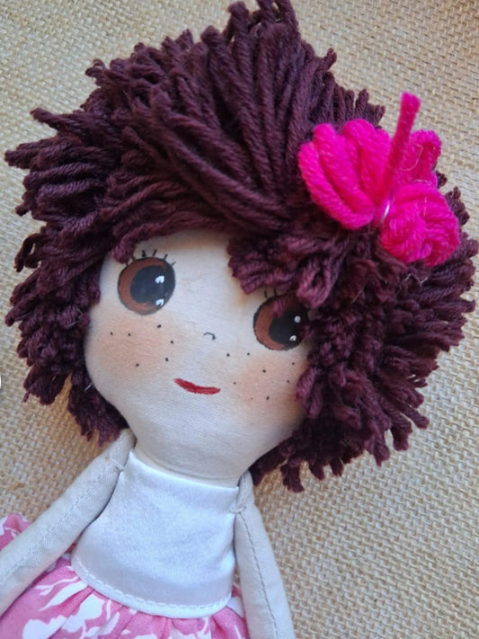 Fabric artisan doll, ideal for a special gift as it is unique!